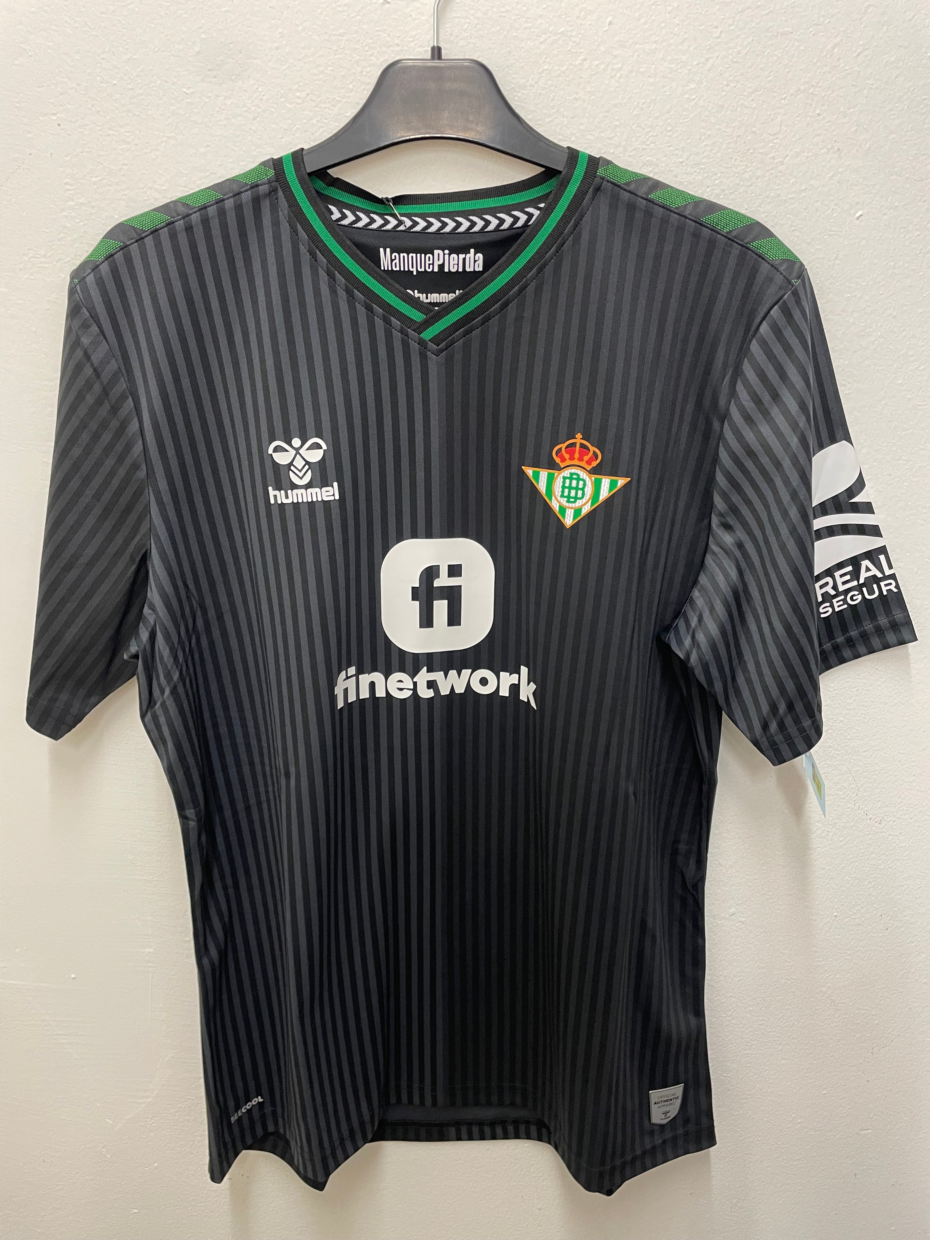 Real Betis Third 23/24 Fekir 8