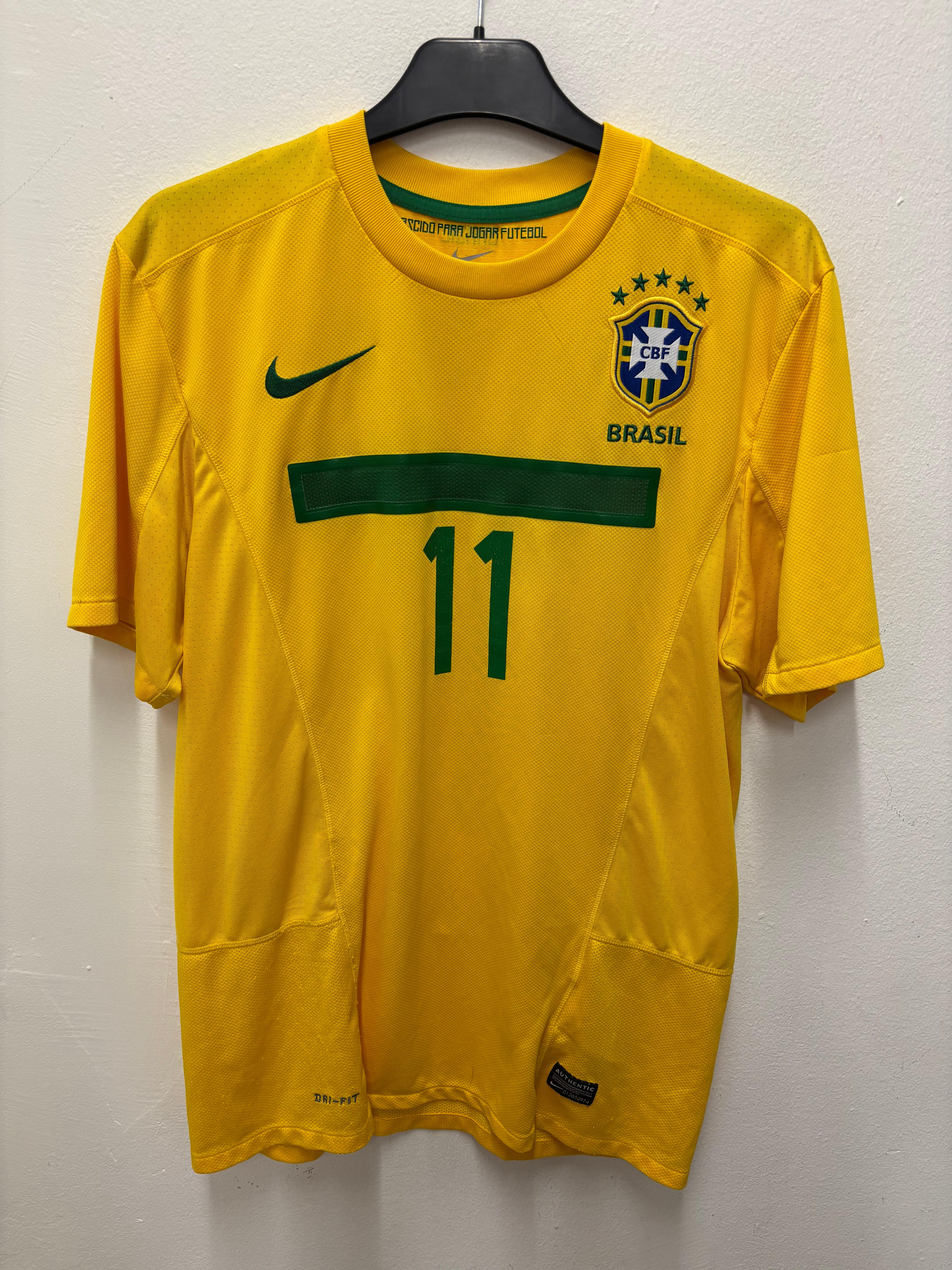 Brazil Home 2011 Neymar 11