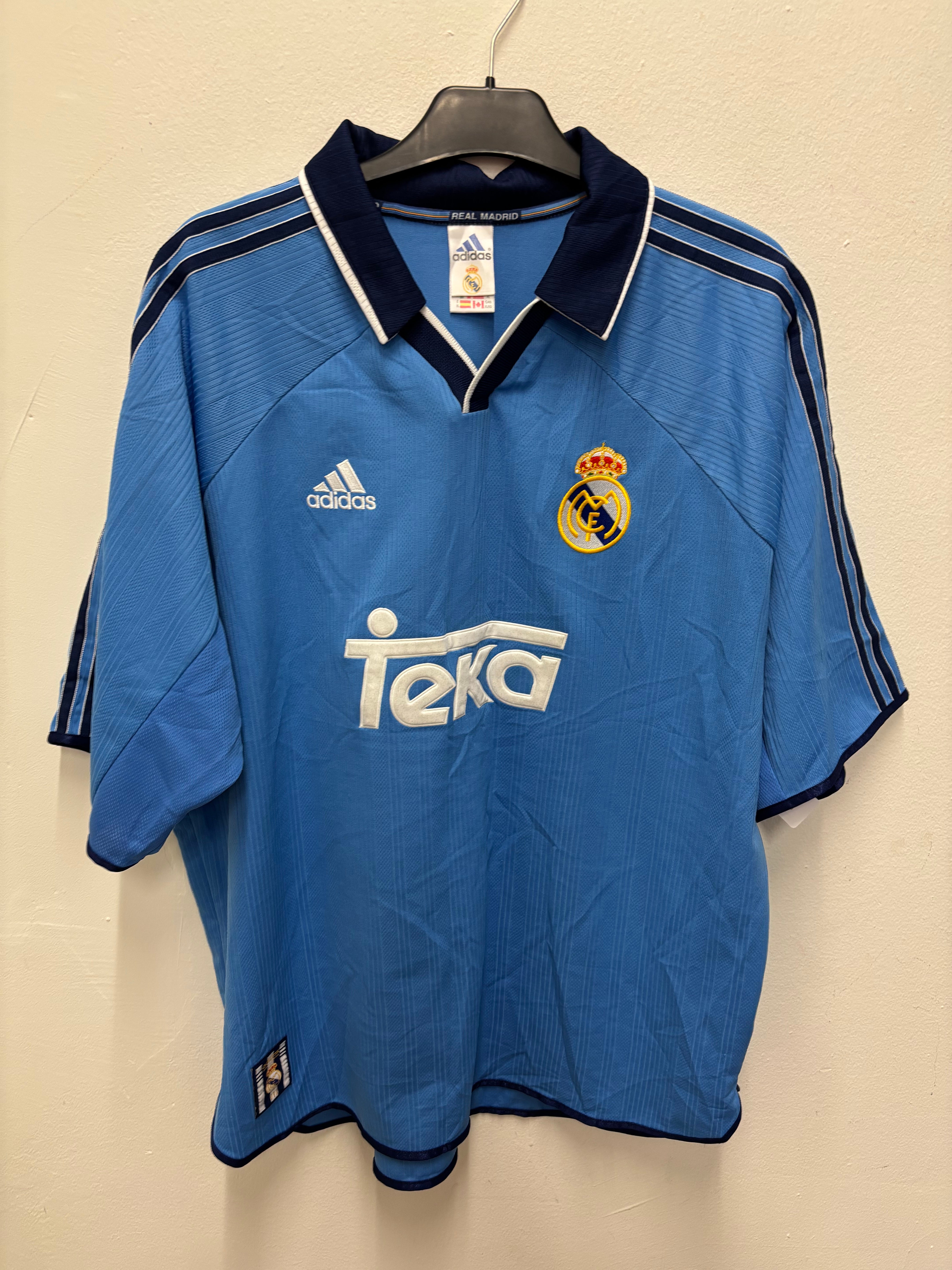 Real Madrid 3rd 99/01 Hierro 4