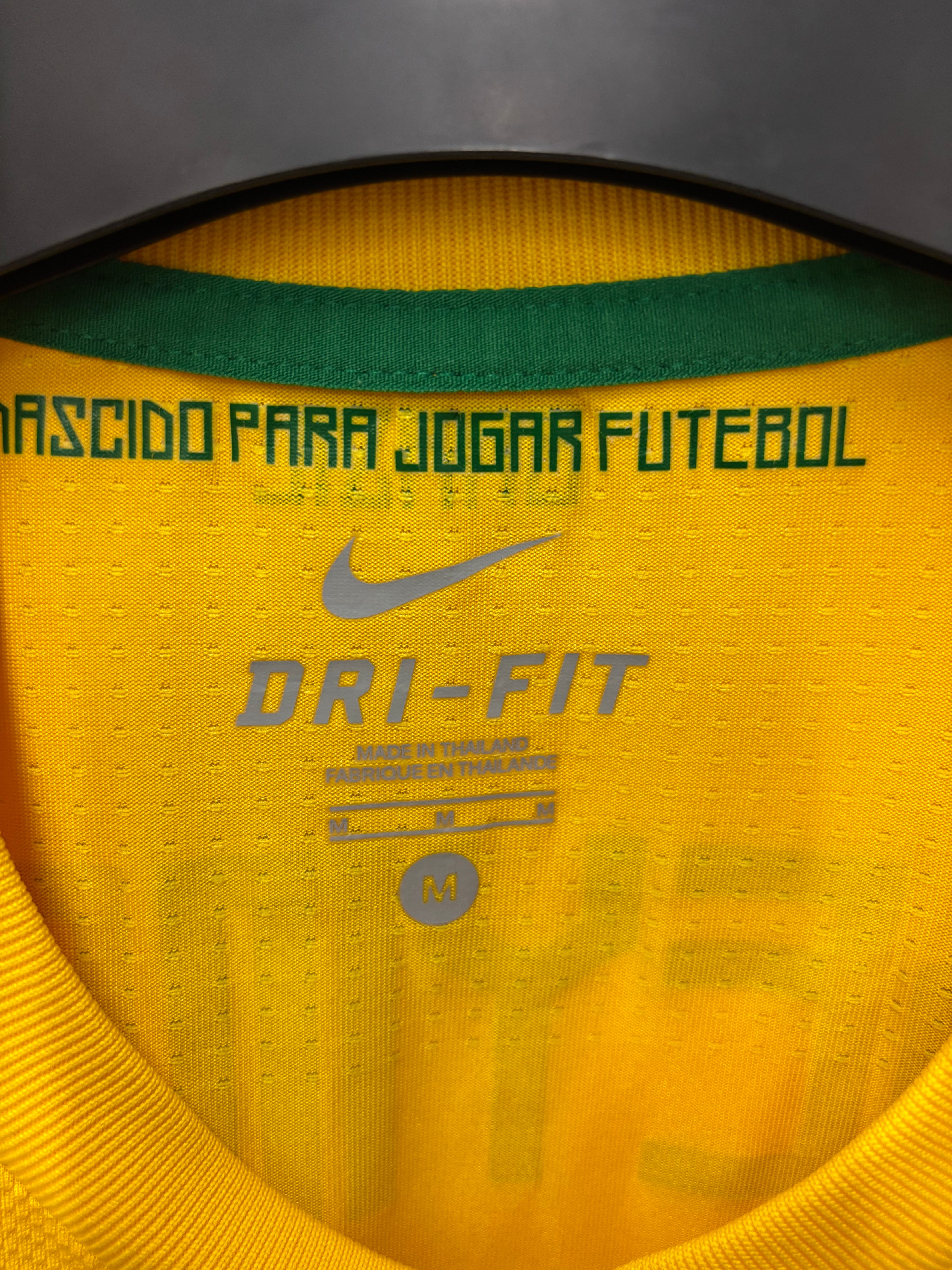 Brazil Home 2011 Neymar 11