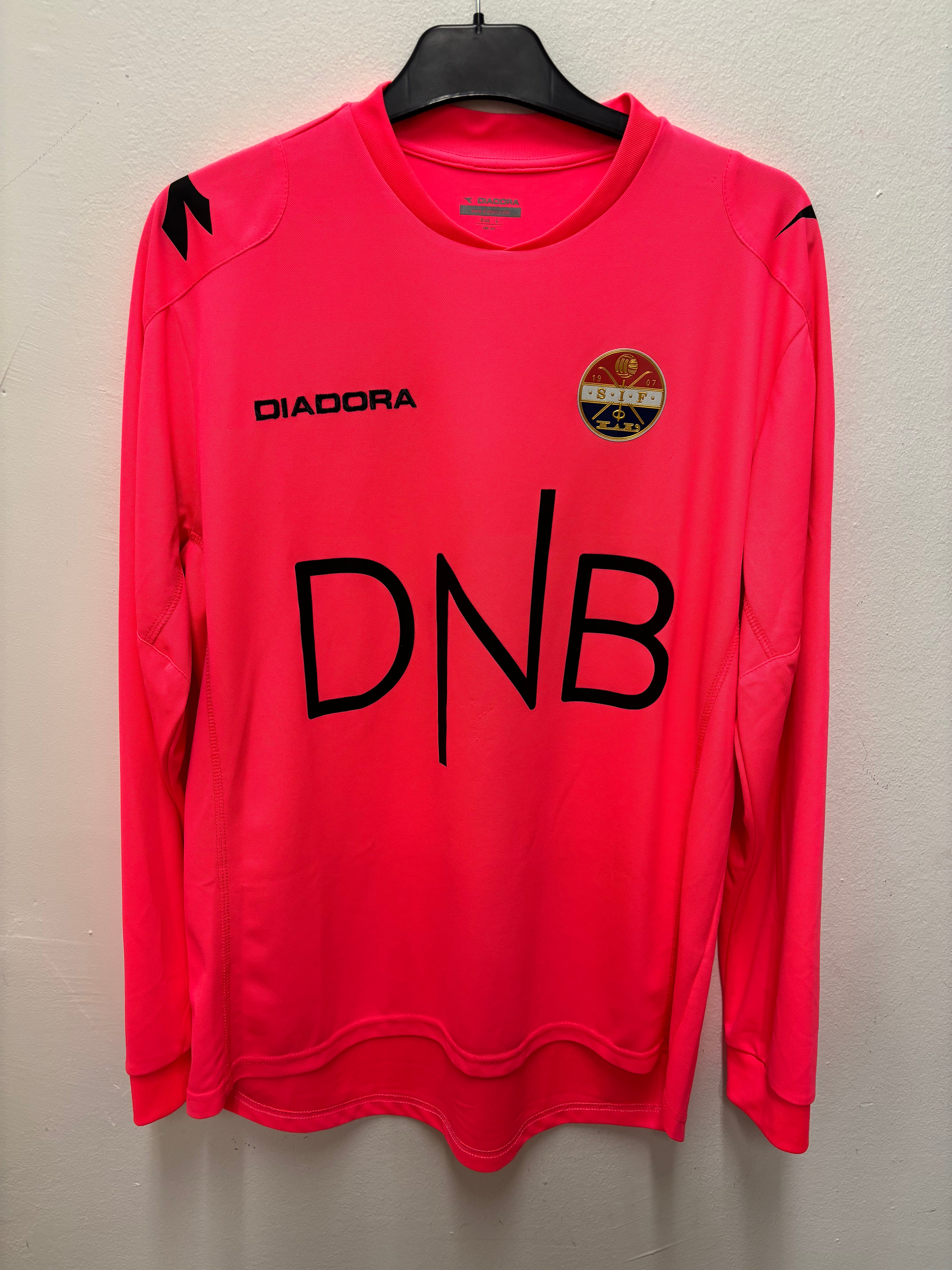 Strømsgodset Home 2014 GK Borger Thomas 1