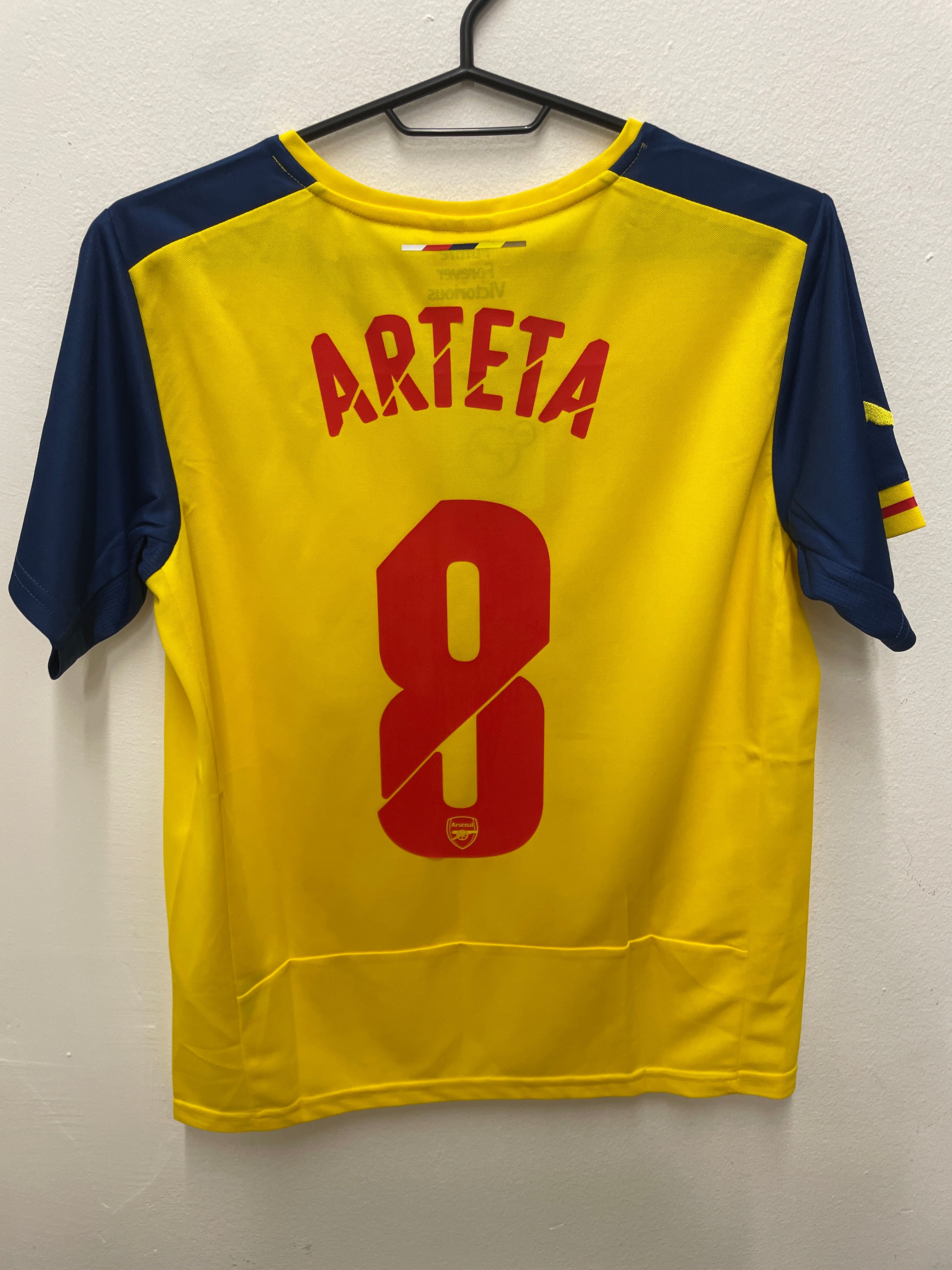 Arsenal Away 14/15 Arteta 8 kids