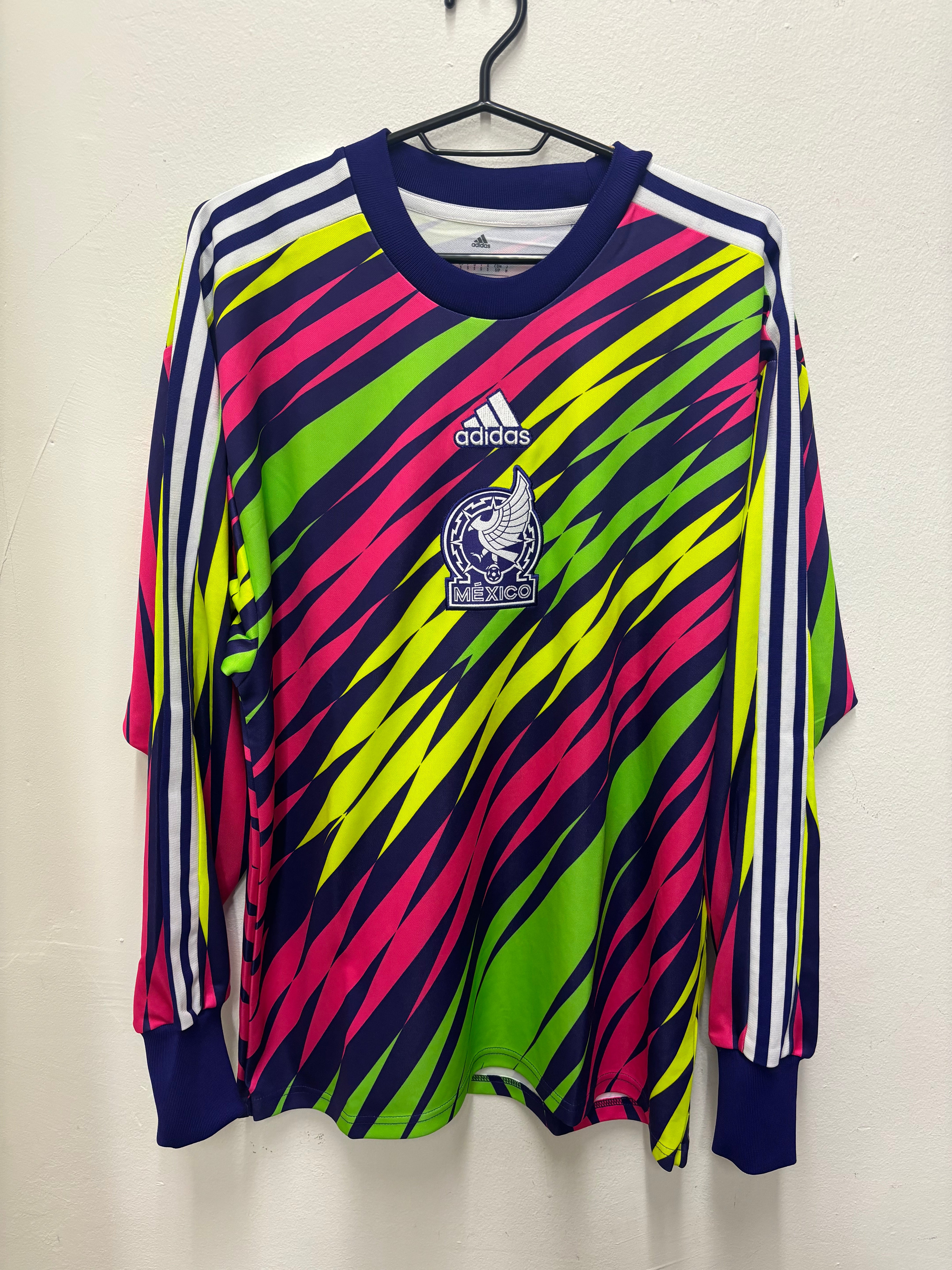 Mexico Icons GK Shirt 2022 - Campos