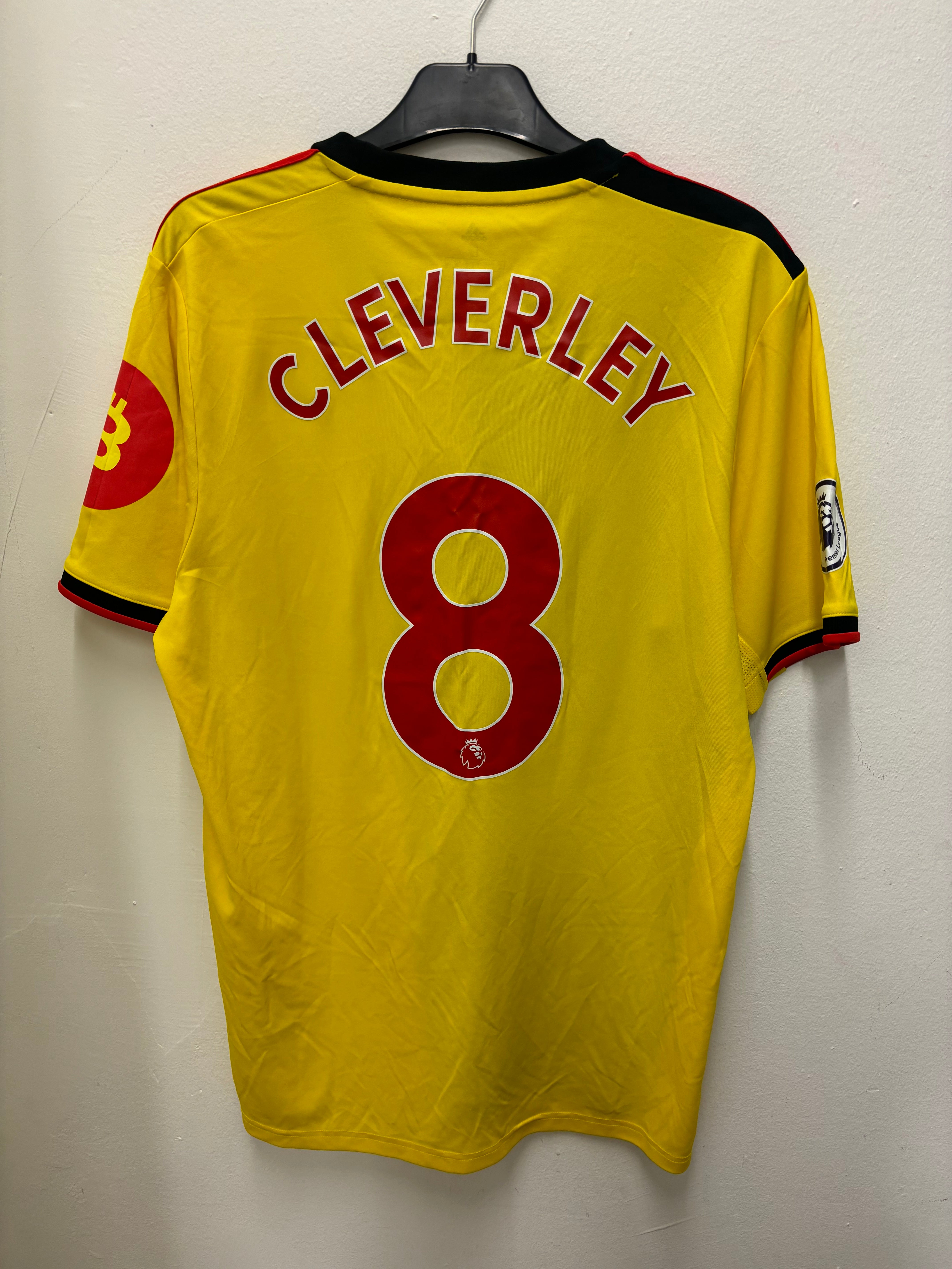 Watford Home 19/20 Cleverly 8