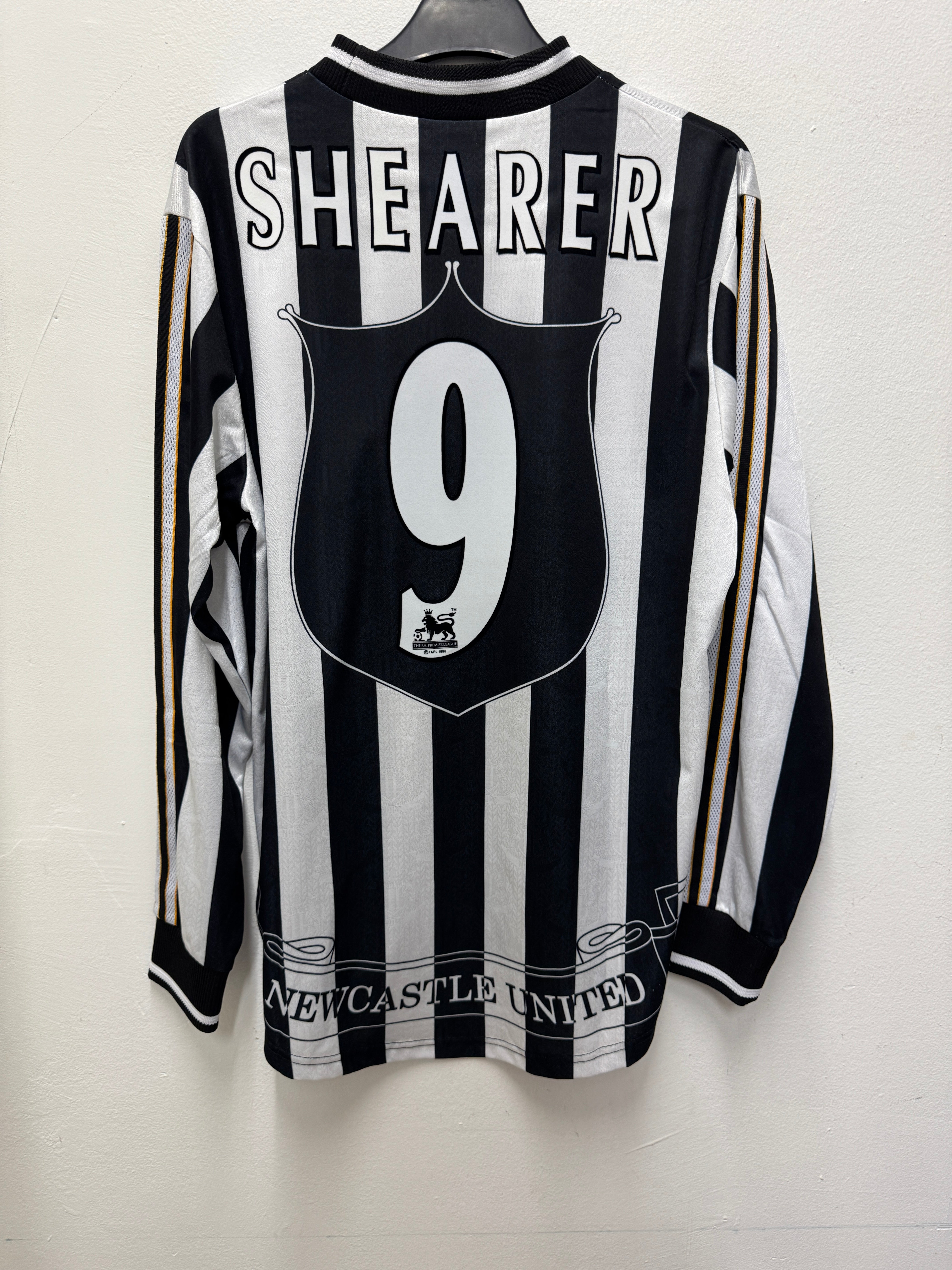 Newcastle United Home 97/98 Shearer 9 LS