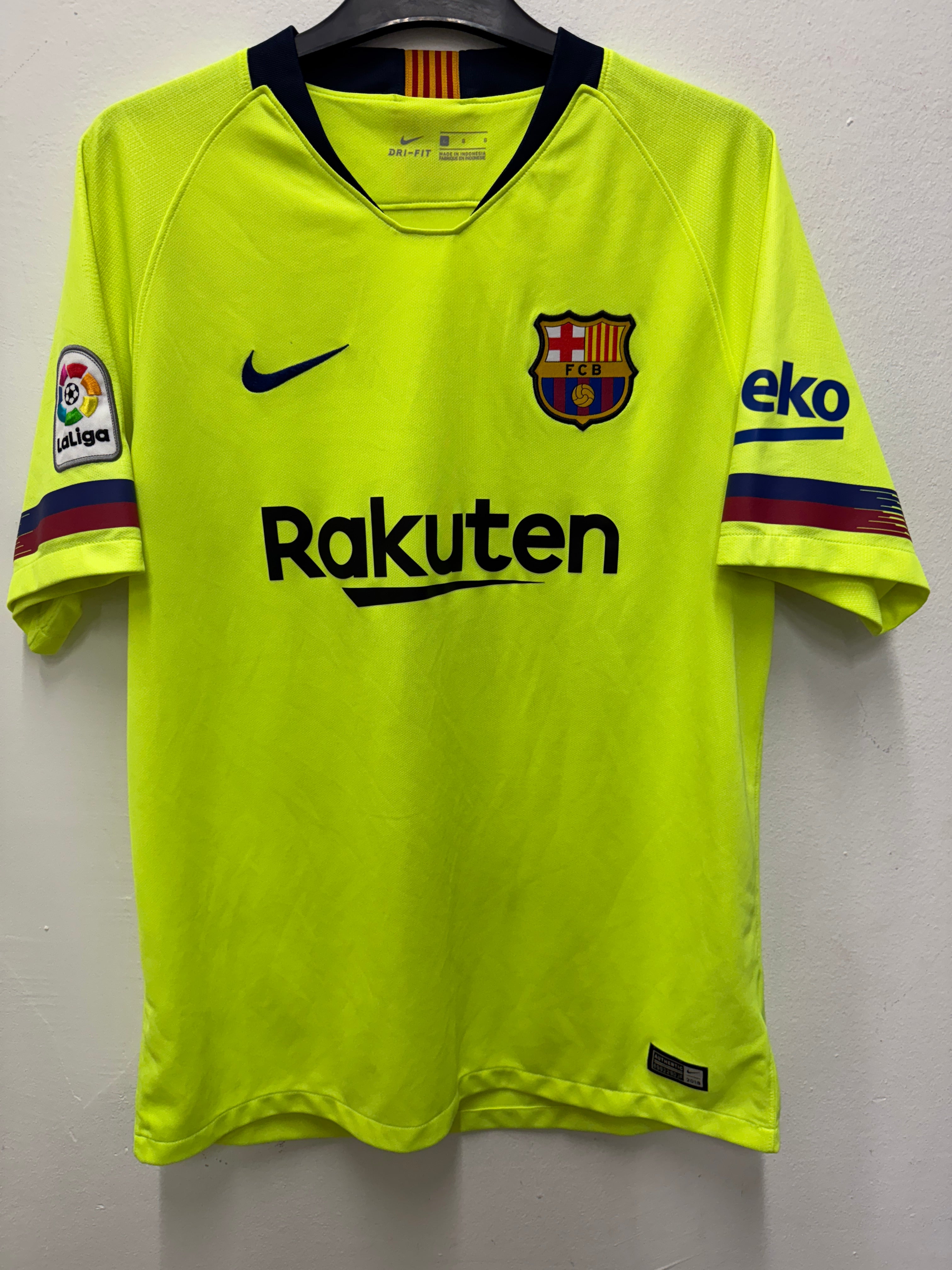 Barcelona Away 18/19 Messi 10