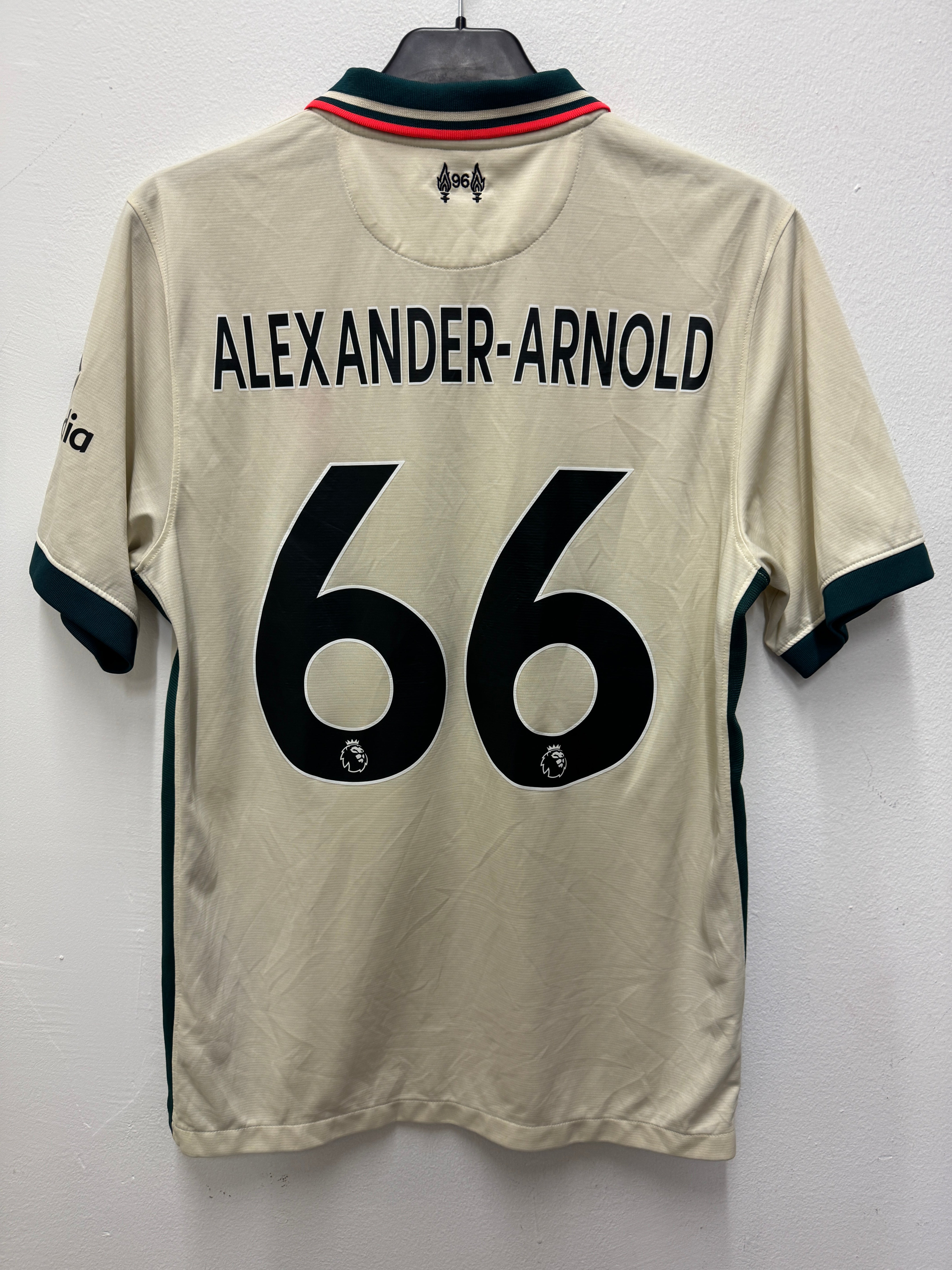 Liverpool Away 21/22 Alexander-Arnold 66