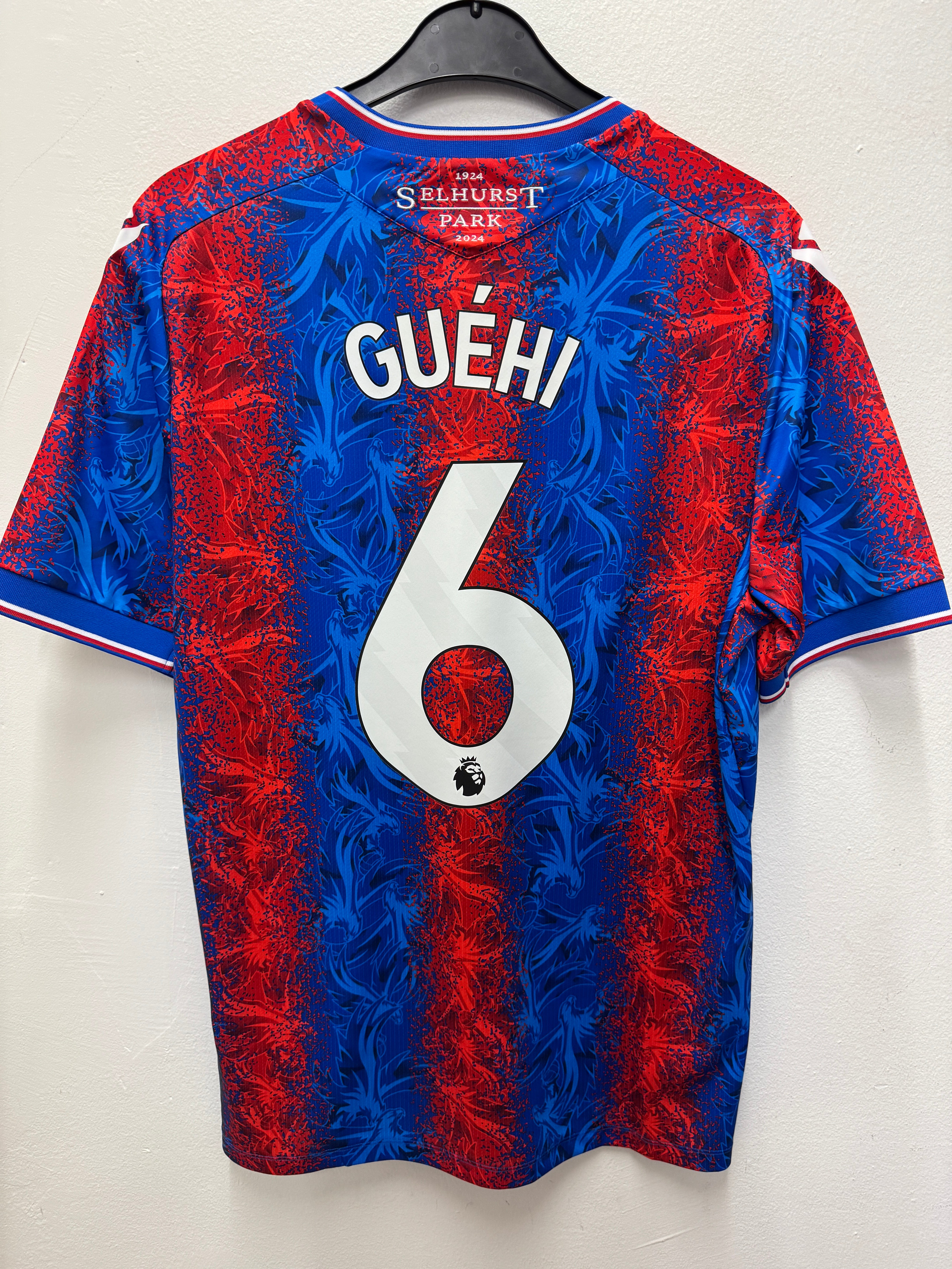 Crystal Palace Home 24/25 Guehi 6