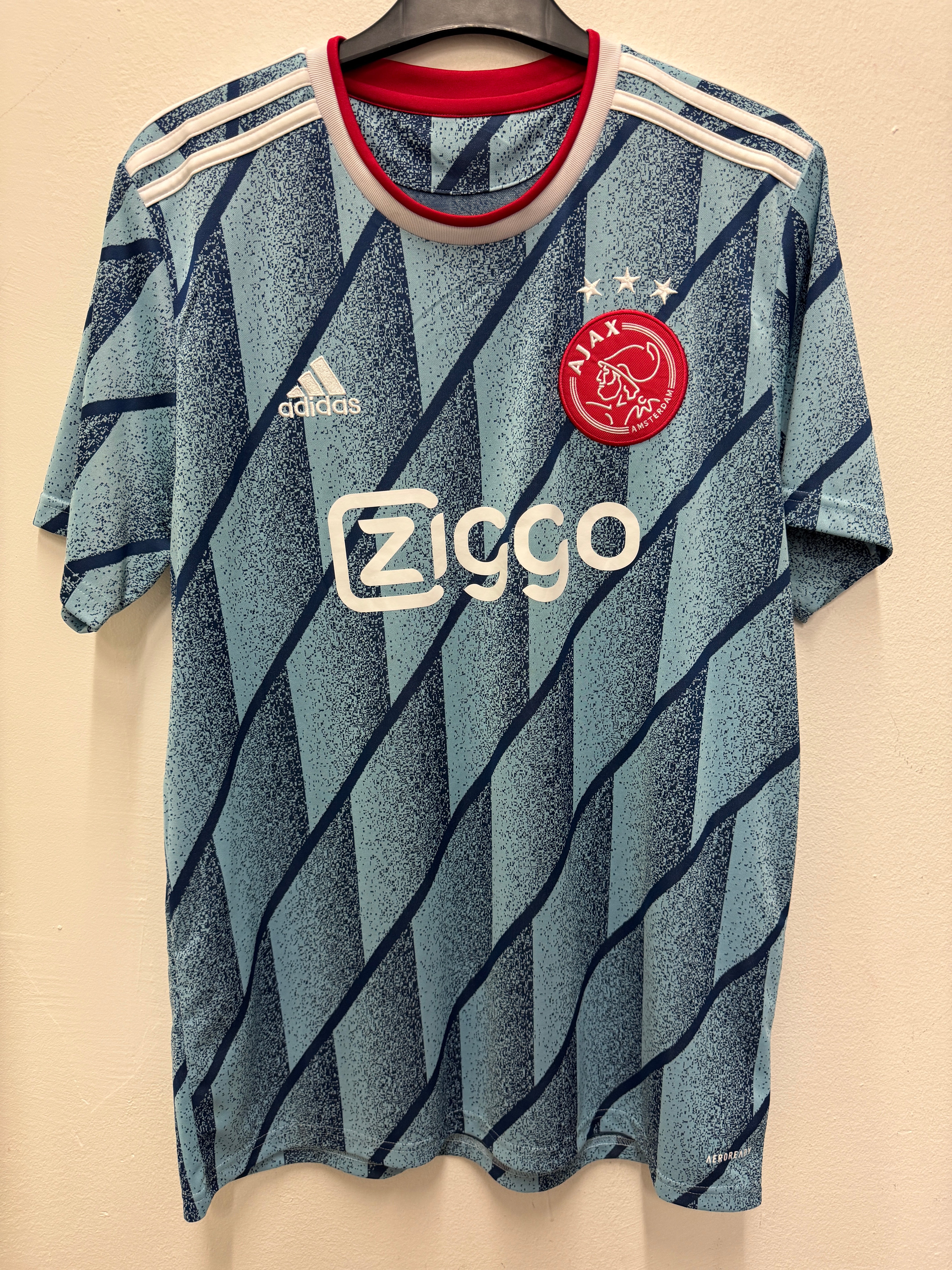 Ajax Away 20/21 Gravenberch 8